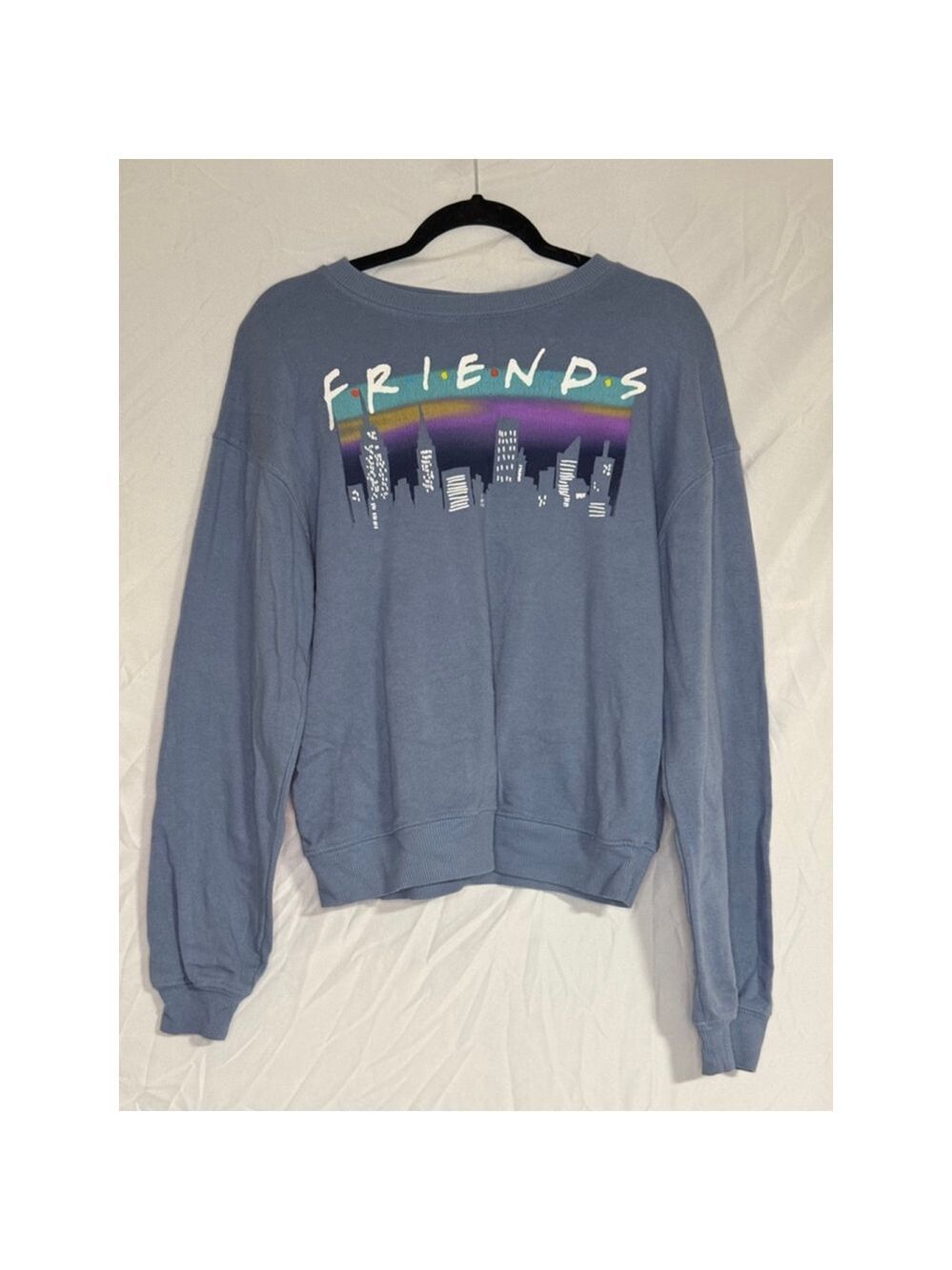 Women's Friends Sweatshirt Size S Blue